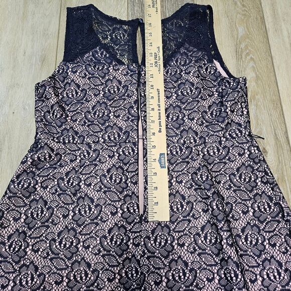 Motherhood Maternity Gender Reveal Lace Overlay Sleeveless Dress Women's Small - Picture 15 of 16